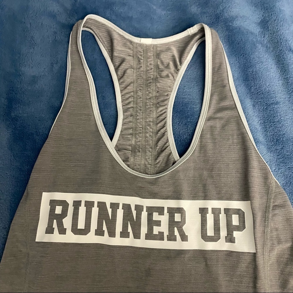 𝅺lululemon runner up racerback - Picture 3 of 8